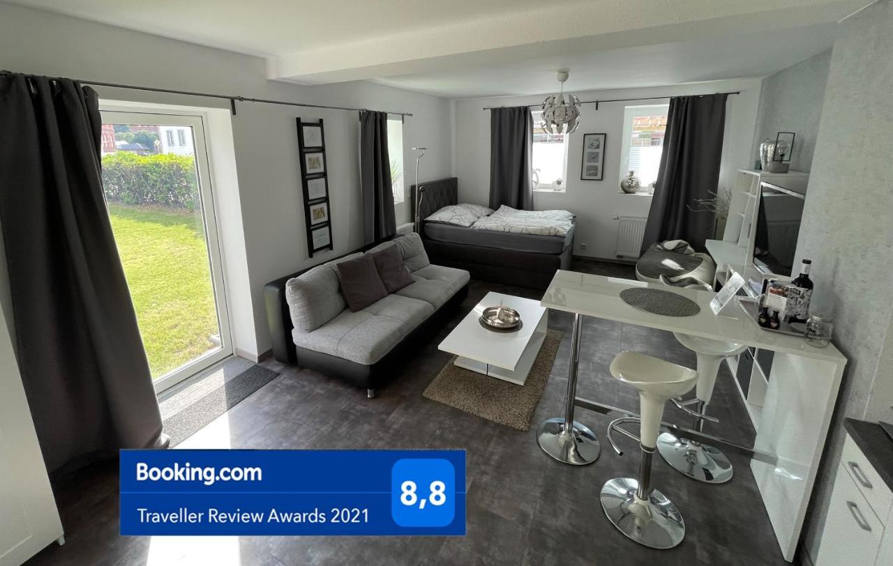 W1 - Kontaktloser 24H Check In, W-Lan, Netflix, Parkplatz, Kueche, Boxspring-Bett Bueckeburg Exterior photo