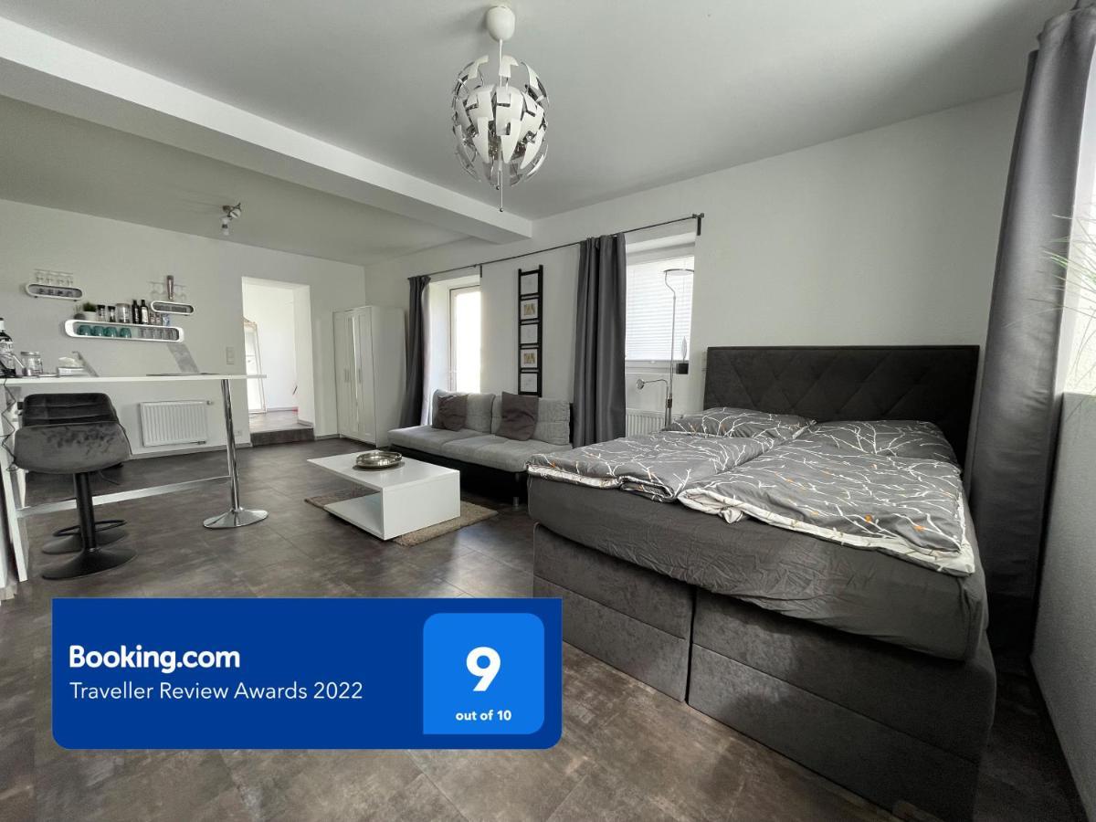 W1 - Kontaktloser 24H Check In, W-Lan, Netflix, Parkplatz, Kueche, Boxspring-Bett Bueckeburg Exterior photo